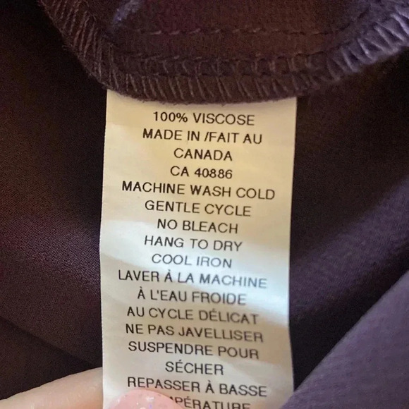 Dagg & Stacey | Hi-Lo V-Neck Blouse - Picture 7 of 7